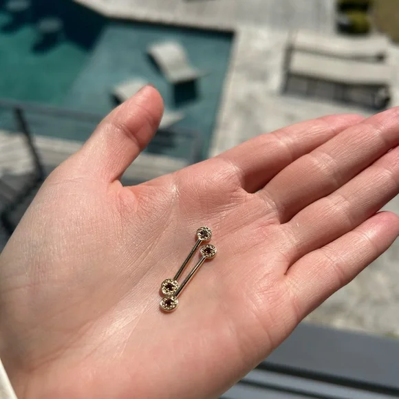 BVLA ELIZABETH BARBELLS - Picture 2 of 4